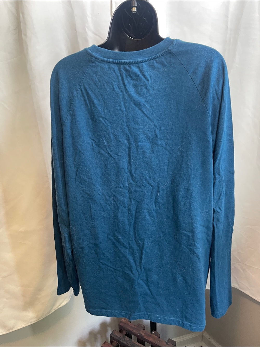 Disney Walt Disney World Teal Long Sleeve Tee - Multicolor Patches - Picture 2 of 3